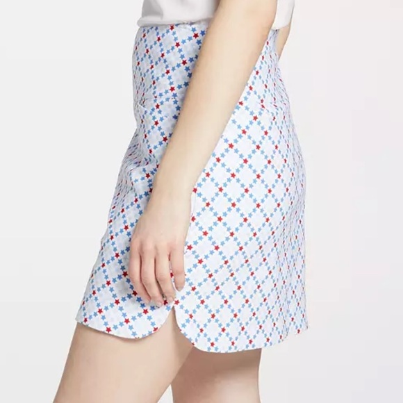 LADY HAGEN | Women's 17" Tummy Control
Golf Skort in Red White Blue Stars - Picture 7 of 7